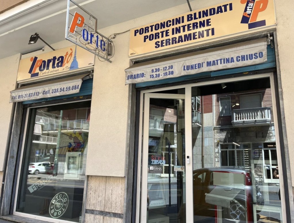 Negozio serramenti e porte via Bibiana Torino